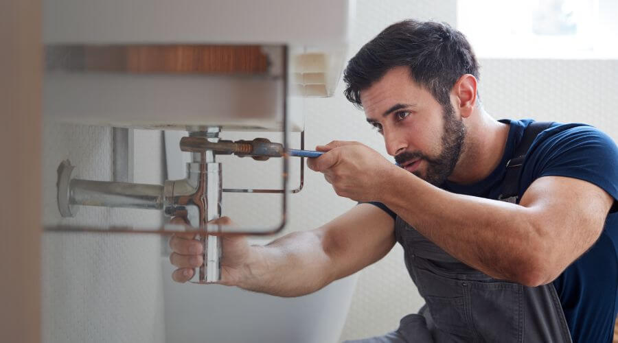 Local tankless water heater installation in Wheeling, MO